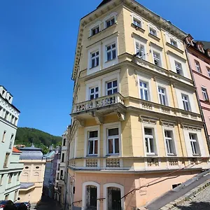  Apartmán Centrum Divadelni